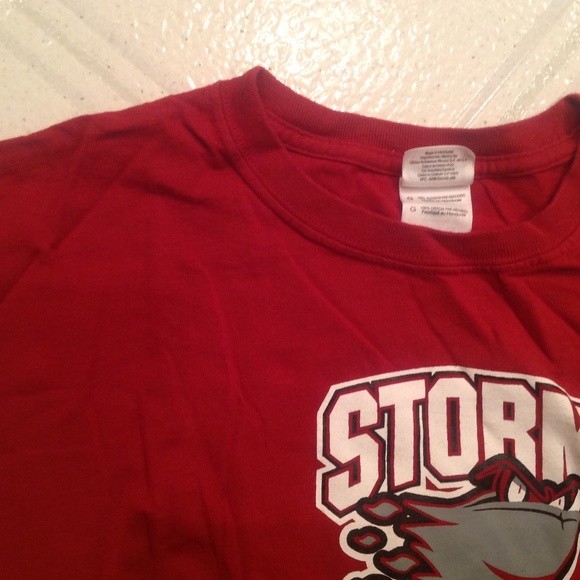 Guelph Storm tshirt - Picture 2 of 3